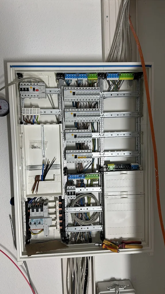 Realizacja elektryczna TH Voltech 5