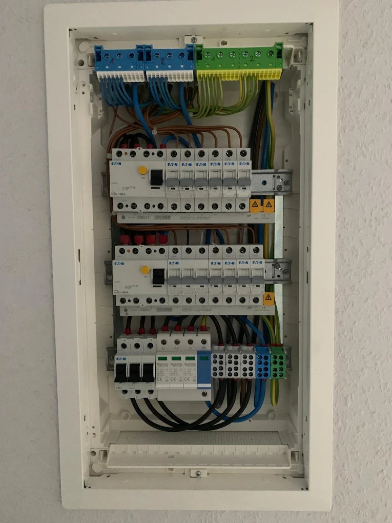 Realizacja elektryczna TH Voltech 15